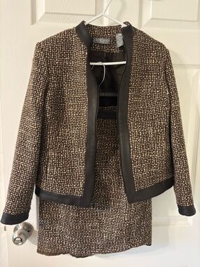 Vintage Kate Hill Petite Tweed & Leather Trim 2-Piece Skirt Suit Set Size